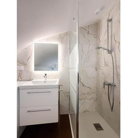 Meynadier - Id235 Cannes